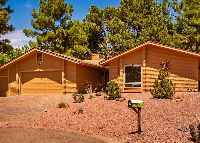 Holiday home Country Club Location With Stunning Red Rock Views