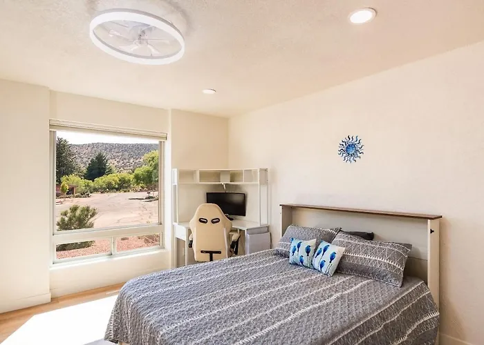 Country Club Location With Stunning Red Rock Views Sedona